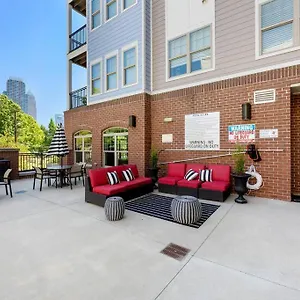 https://apt-uptown-elegance-gym-pool-wine.1sthotelscharlotte.com