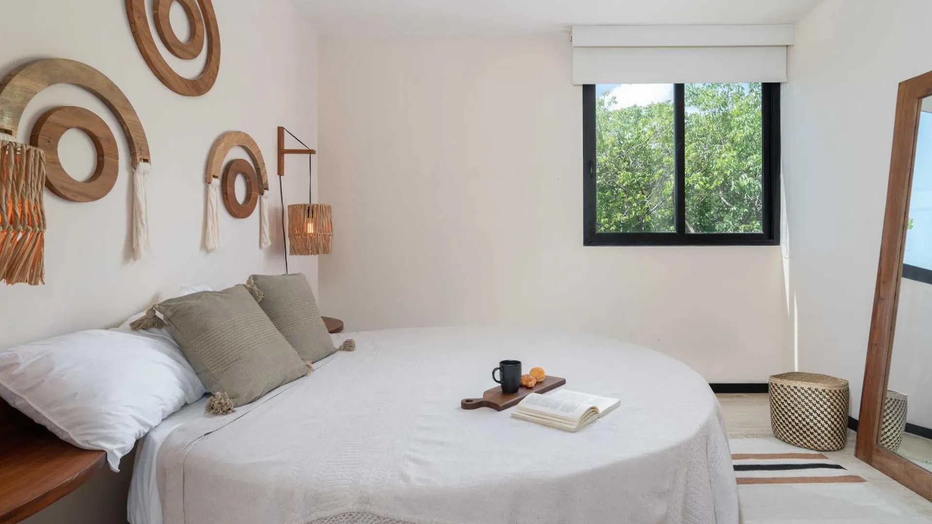 Apartment Tulum Penthouse Oasis: Rooftop Pool & Luxury Stay