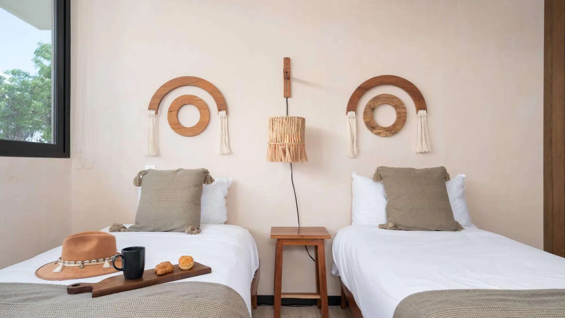 Tulum Penthouse Oasis: Rooftop Pool & Luxury Stay