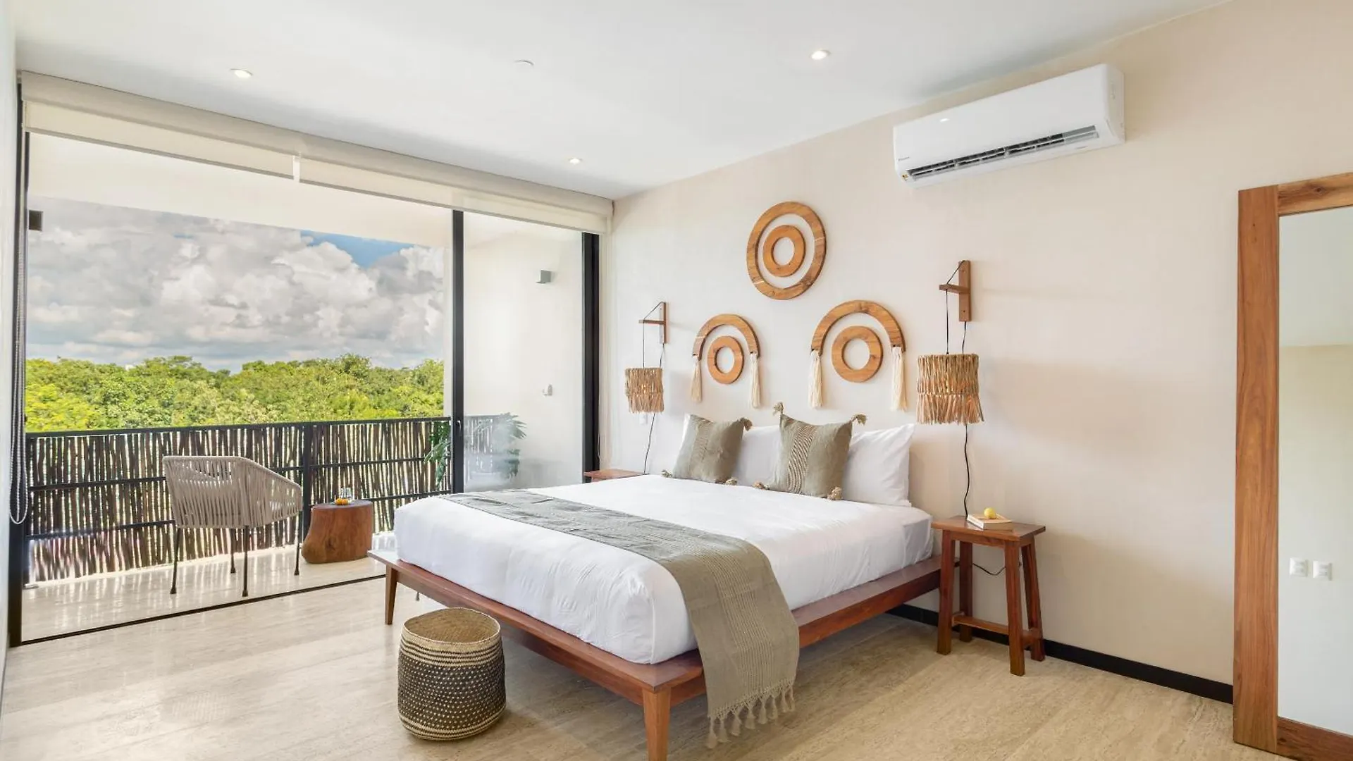 Apartment Tulum Penthouse Oasis: Rooftop Pool & Luxury Stay