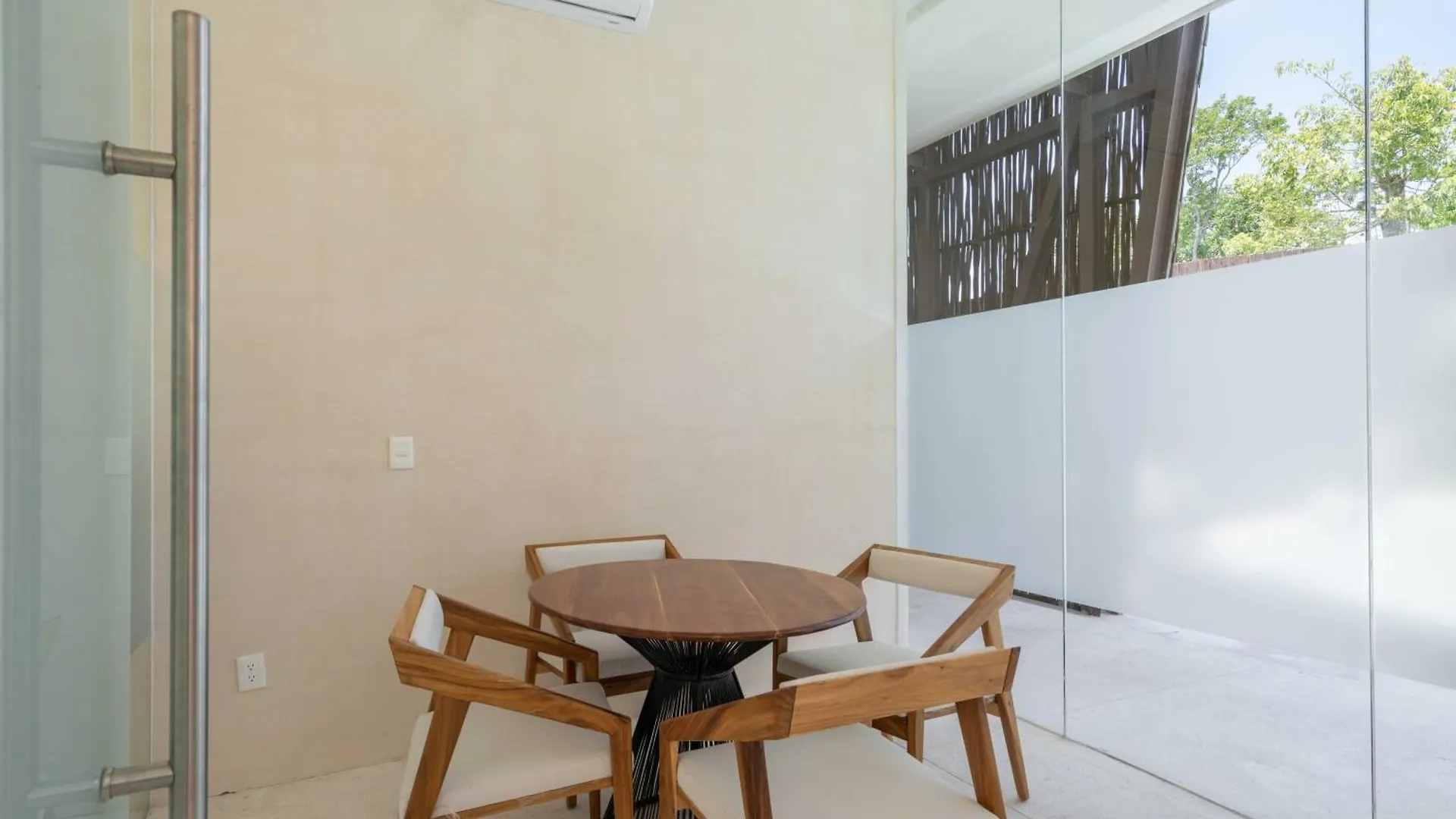 Tulum Penthouse Oasis: Rooftop Pool & Luxury Stay 0*,  Mexico