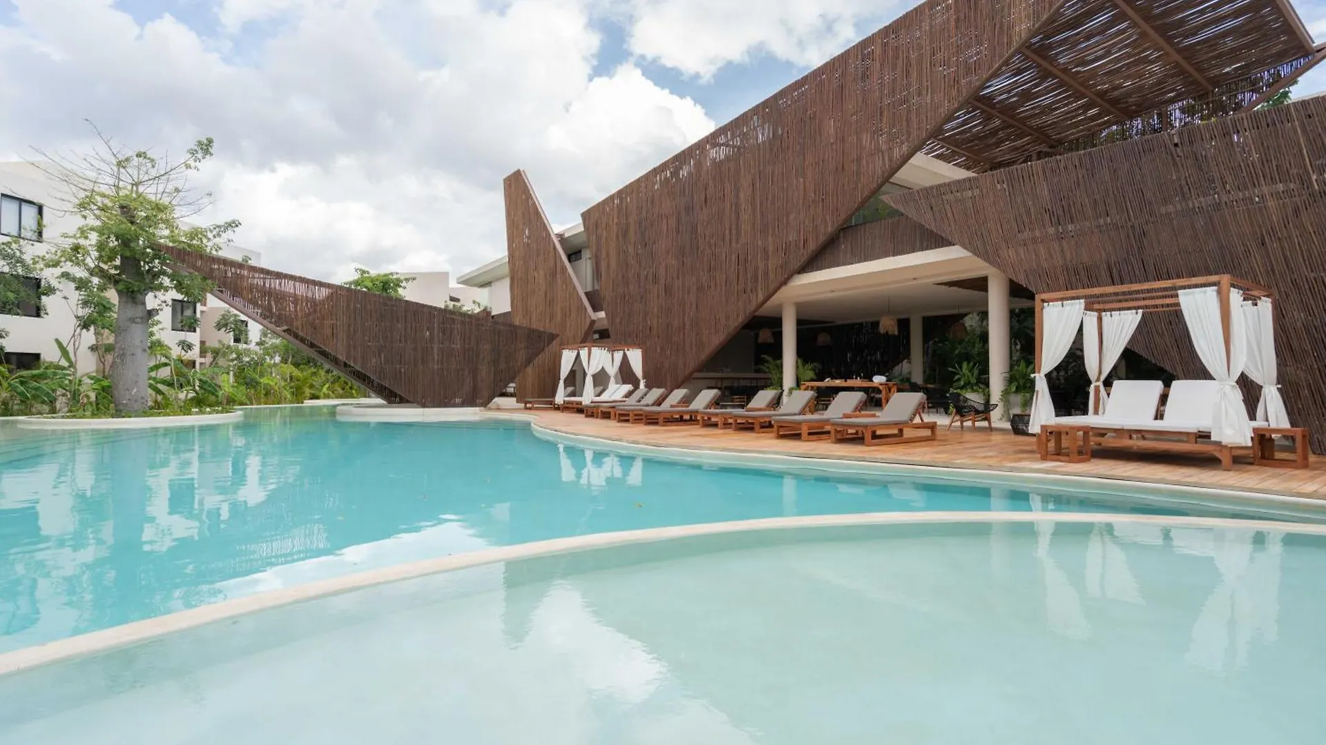 Tulum Penthouse Oasis: Rooftop Pool & Luxury Stay 0*,